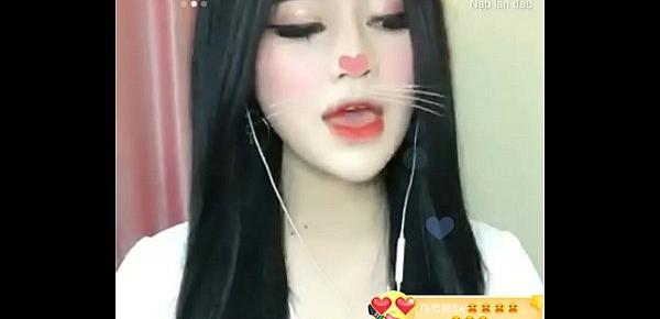  Gái Việt xinh livestream Uplive